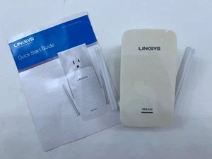 Linksys Boost RE6400 AC1200 WiFi Range Extender - Photo 1/3