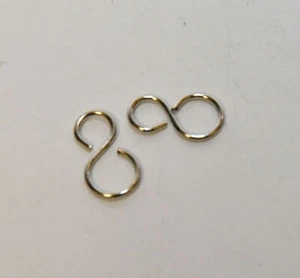 Mantua Yacht Fittings 9166 Rigging S Hook 0.7x12mm (2) Model Boat Fittings - Picture 1 of 1