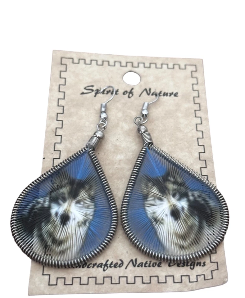 Pendientes Hilo Espíritu de la Naturaleza LOBO - Fondo Azul Alambre Francés Foto 1 de 1