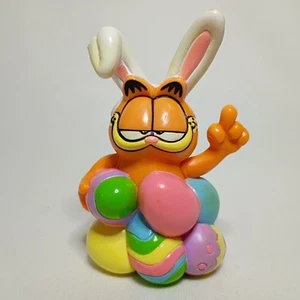 Garfield dressed as the Easter bunny - 2.5 inches tall PVC Figure - Picture 1 of 11