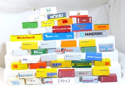 Herpa  Roco etc Container 20ft / 40ft  - 45 Stück  Ladegut  Pritschen 1:87 / H0 - Bild 1 von 4