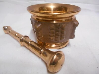 pilon et son mortier en bronze / Laiton 1kg 600 - Photo 1/2