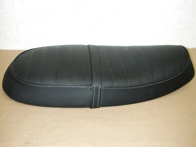 Asiento doble Triumph Bonneville 2000-2008 OEM 2301932 Foto 1 de 4