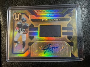 2023 Panini Gold Standard Tyjae Spears Rookie Jersey Auto 06/199