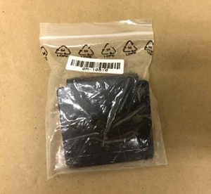 NEW Genuine APC 870-5980 Pair Of 1U PDU Heavy Duty Mounting Brackets - Picture 1 of 3