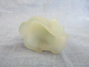 VINTAGE DEGENHART GLASS  POOCHE DOG WHITE SATIN - Picture 1 of 5