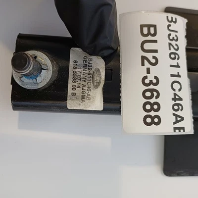 2014-2017 Land Rover Range Rover Evoque L538 SEAT BELT HEIGHT ADJ BJ32611C46AB - Imagem 1 de 4