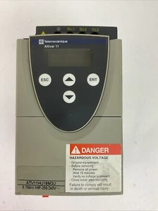 TELEMECANIQUE ATV11HU18M3U AC DRIVE 0.75KW 1HP 200/240VAC - Picture 1 of 6