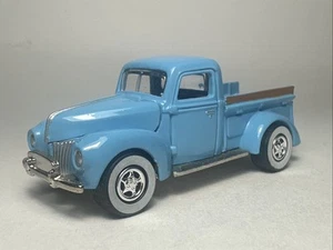 Johnny Lightning Truckin America 1940 Ford Pickup Baby Blue 1/64 - Picture 1 of 13