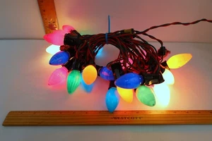 Vtg Noma Christmas 25 Green/Red Light String Multicolor Out/Indoor C9 Glass Bulb - Picture 1 of 3
