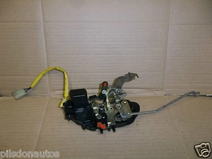 KIA SEDONA 1999-2001 PASAJERO CERCANO DELANTERO BLOQUEO CENTRALIZADO ACTUADOR MOTOR - Imagen 1 de 1