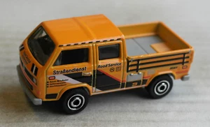 Matchbox VW T3 DoKa Pickup hellorange Straßendienst Road Service ohne Ladung MBX - Picture 1 of 4
