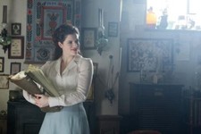 Jessica De Gouw [Dracula] Unsigned 10x8 Photo 78958