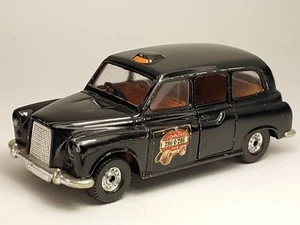 Vintage Corgi Black Austin London Taxi Cab Opening Doors/Folding Seats Toy Car - Picture 1 of 8