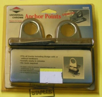 PUNTOS DE ANCLAJE CROMADOS UNIVERSALES BRIGGS & STRATTON/HIGHLAND - PIEZA #92509 - JUEGO DE 2  Foto 1 de 4