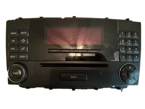 05-07 Mercedes W203 C230 C350 Radio Stereo CD Player Head Unit AM FM OEM (SJ) - Picture 1 of 5