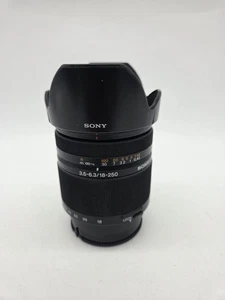 Sony SAL18250 Alpha DT 18-250mm f/3.5-6.3 Lens FOR SONY ALPHA  A MOUNT - Picture 1 of 8