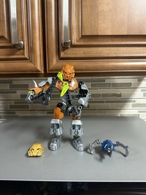LEGO BIONICLE: Pohatu-Master of Stone (70785)