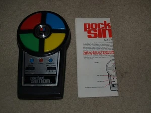 1980 Milton Bradley Pocket Simon Handheld Game w/ instructions - 1 dead light - Picture 1 of 6
