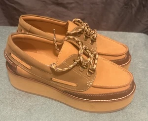 Steve Madden Bootsschuhe Damengröße 7,5 hellbraun Plateau Mokassinnaht Benett neu ohne Karton - Bild 1 von 5