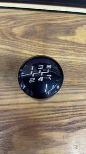 Raceseng Shift Knob Ashiko 5 Speed Reverse Right Black With Red Flake - Picture 1 of 2