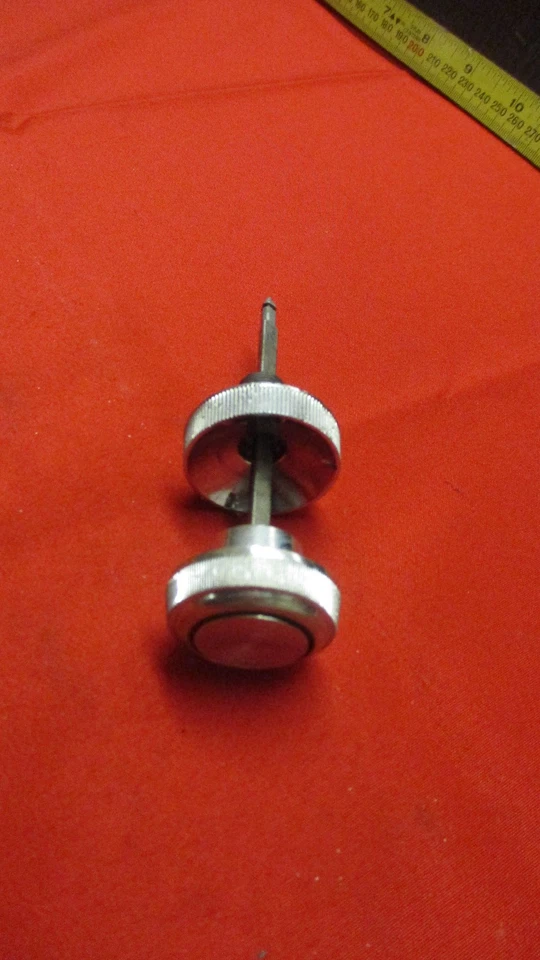 Oldsmobile Cutlass 442 Supreme 1966 1967 interruptor bisel tuerca Foto 1 de 4