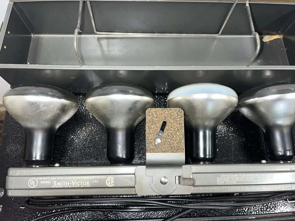 Studio Lighting 300W Movie Prop WORKS Smith-Victor L-43  With Case Read Desc - Image 1 of 4