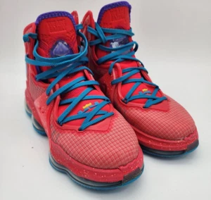 Size 7 - Nike LeBron XIX 19 King's Crown 2022 Siren Red/ Laser Blue Shoes Men - Picture 1 of 10