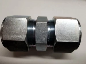 Unión de tubos Swagelock S-2000-6 1-1/4 X 1-1/4 - Imagen 1 de 7