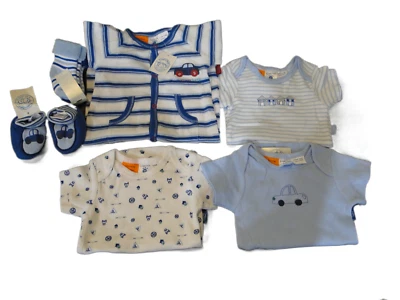 NEW PUMPKIN PATCH BABY BOY'S SIZE 3-6 M 7 PCS LOT, ROMPER, BOOTIES & SOCKS - Image 1 of 4