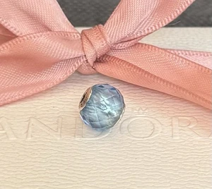 Original PANDORA Essence Charm „Friendship“ silber, kristall #796075NBS - Bild 1 von 5