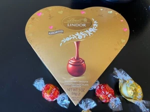 Lindt LINDOR Valentine's Assorted Chocolate Truffles Friend Heart, 3 oz.  - Picture 1 of 1
