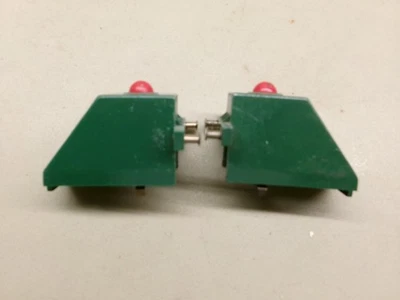 American Flyer 730 Track Bumper x 2 Green Original Condition No Boxes S Gauge - Image 1 of 4