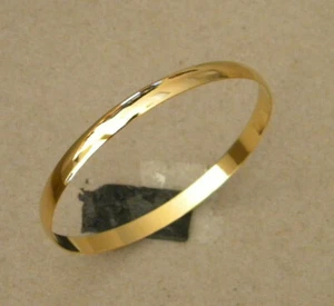 Juego de 4 brazaletes para mujer dama chapados en oro amarillo liso 6 mm de ancho - Imagen 1 de 2