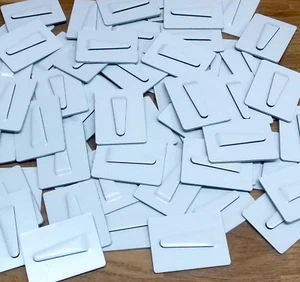 PACK 50 SELF ADHESIVE METAL CABLE CLIPS SIZE EX LARGE 38mm x 54mm FOR 16mm CABLE - Picture 1 of 2