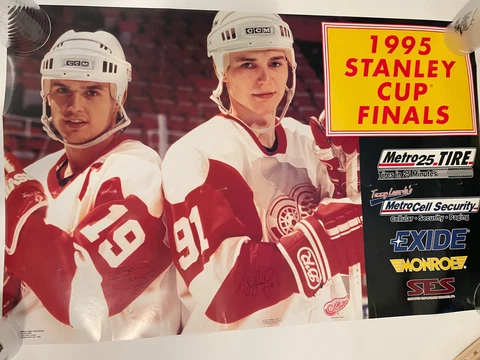 Signed Steve Yzerman Sergei Fedorov Stanley Cup 1995 Detroit Red Wings POSTER Cover