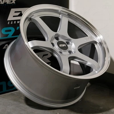 Ruedas plateadas 18x9,5 ESR AP6 5x114,3 22 (juego de 4) 72,56 Foto 1 de 4
