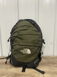 ZAINO BOBSTER UNISEX THE NORTH FACE NERO E VERDE - Foto 1 di 6