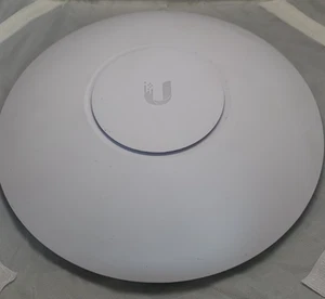 Ubiquiti Networks UAP-AC-HD Access Point - gebraucht - auf Werkseinstellung zurückgesetzt - Bild 1 von 6