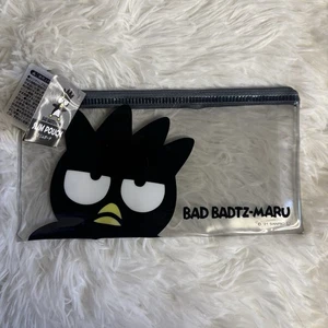 Badtzmaru flache Vinyltasche (Sanrio offizielles Produkt) - Bild 1 von 2