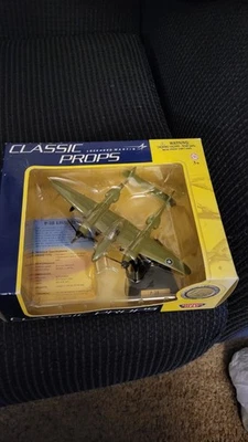 Avión Lightning Classic Props Motor Max P-38 Foto 1 de 4
