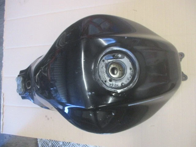 Réservoir d'essence pour Suzuki 650 SV S - BY222 - Photo 1/4