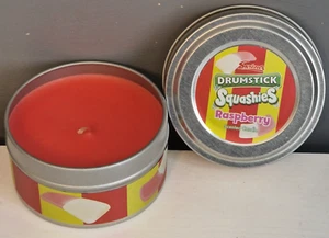 Swizzels Drumstick Squashies Raspberry Duftkerze in tragbarer Dose 3oz / 85g - Bild 1 von 3