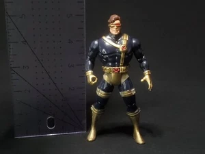 Vintage 1993 Toy Biz Marvel The Uncanny X-Men Cyclops 5" Action Figure - Picture 1 of 5