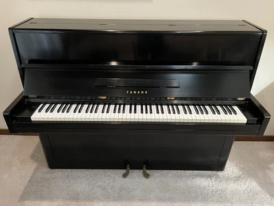 Beautiful Yamaha P2 Upright Piano - Image 1 of 4