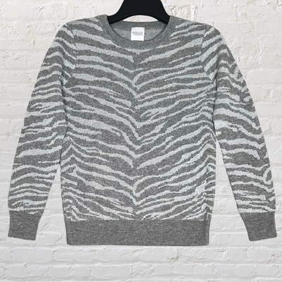 Suéter Madeleine Thompson Lana Cachemira Gris Plata Juno Talla M Rayas Cebra Nuevo con Etiquetas Foto 1 de 4