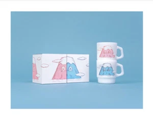 Kaws Holiday Japan Mt. Fuji Mug Set Pink And Blue Rare  - Picture 1 of 6