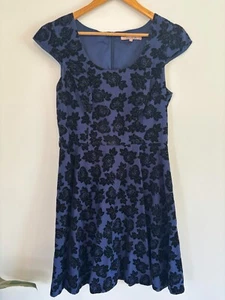 Review Size 12 Womens Navy Velvet Rose Fit & Flare Dress - Picture 1 of 3