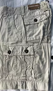 Pantaloncini cargo American Eagle da uomo 26 cachi vita media lunghezza classica NUOVI - Foto 1 di 10