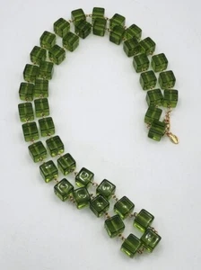 Vtg KJL Transluscent Green Cube Lucite Necklace 35" Long Chain Modern Style - Picture 1 of 5